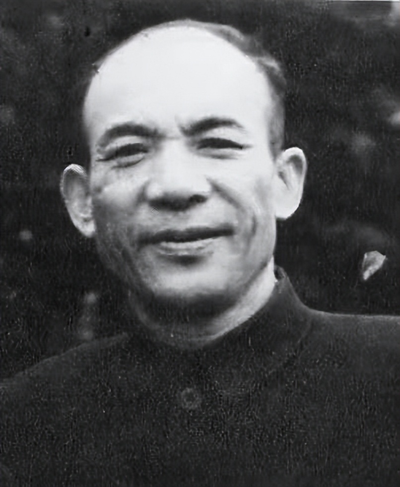 苏联专家给公安上课，突然被捕，局长笑言：老韩，我找你好苦