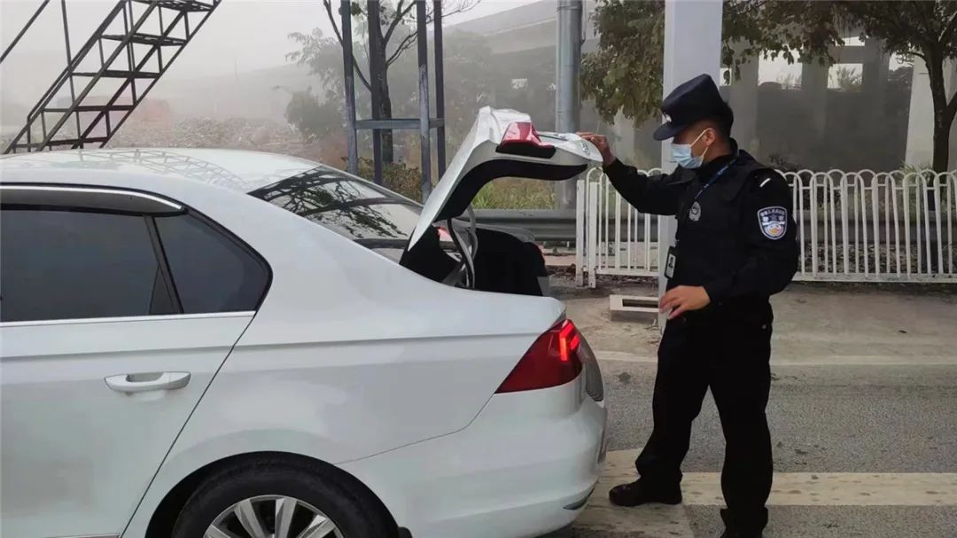 瑞丽防控视频,瑞丽疫情公安