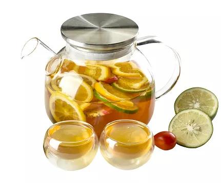 隔离喝了400多瓶啤酒,隔离4天内多次抢救