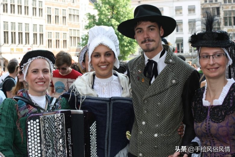 法国民族服装,法国和沙俄军服