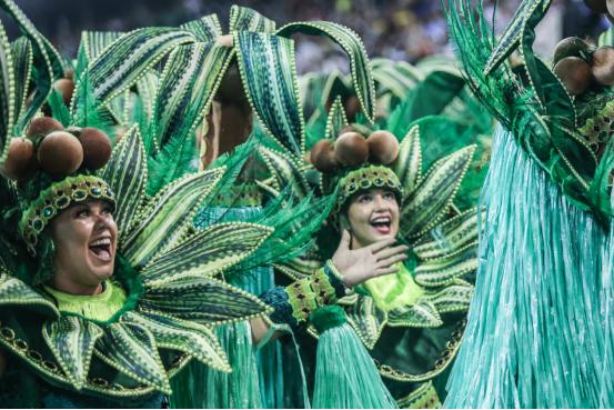 桑巴舞的起源与发展动态,桑巴舞起源