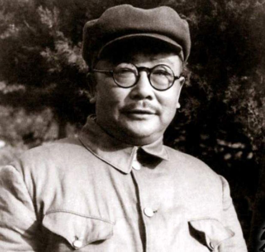 大和岛的“雪花之夜”：中国卷烟厂秘密*器武**出动，打懵美国空军