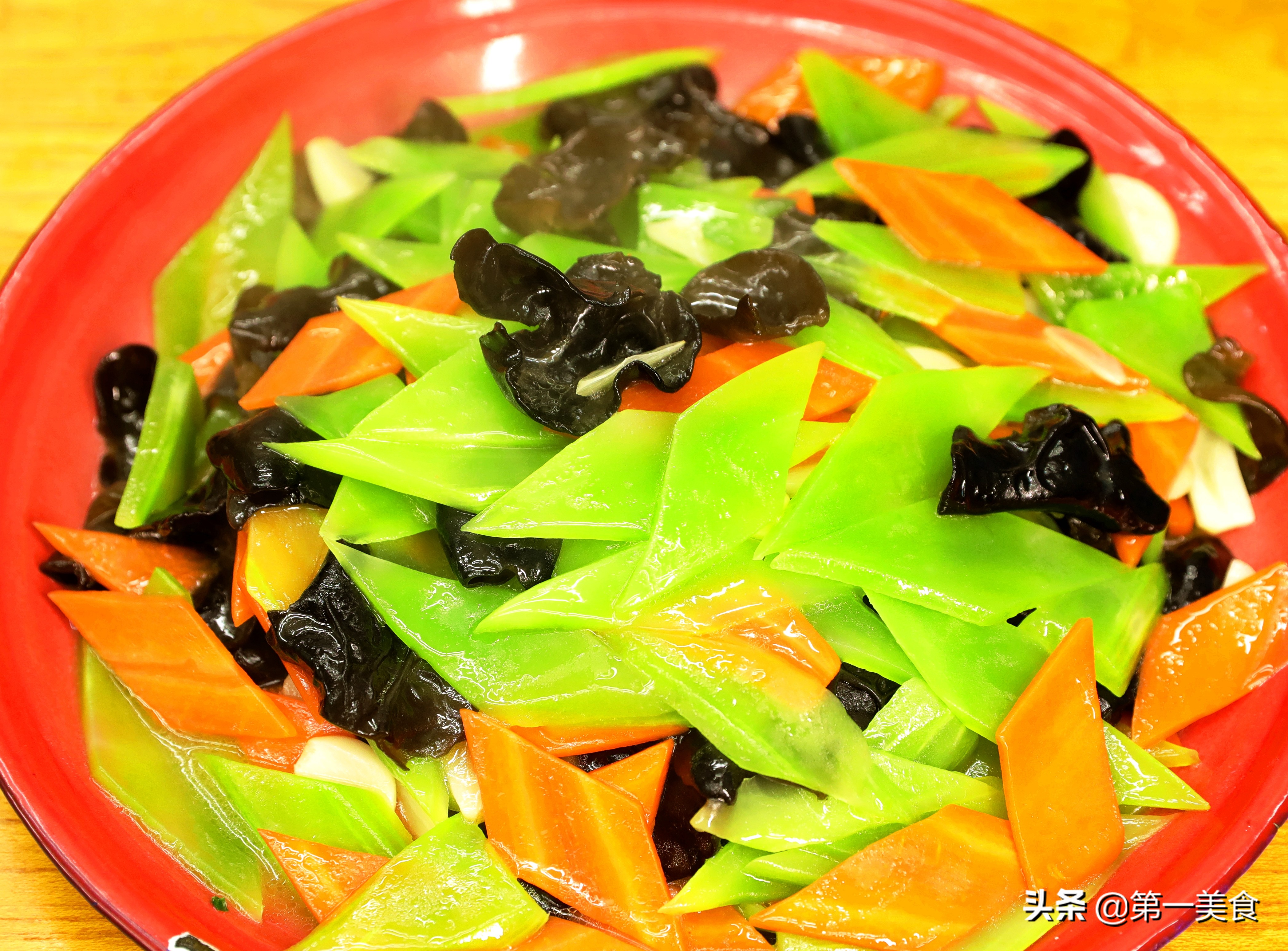 三月龄宝宝日常护理,春天该如何调理肠胃功能