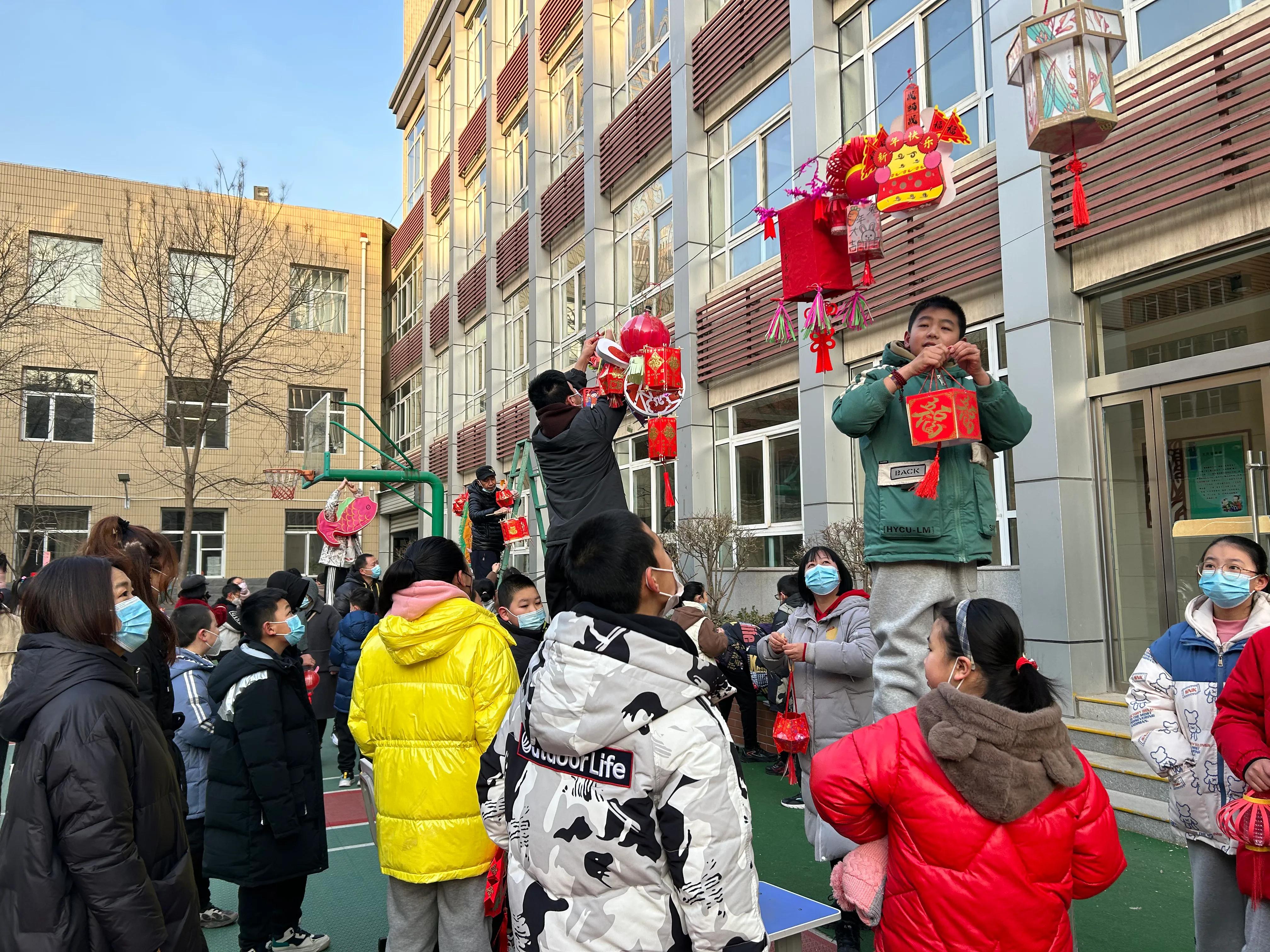 元宵节变废为宝巧做花灯,变废为宝小学生制作新年花灯