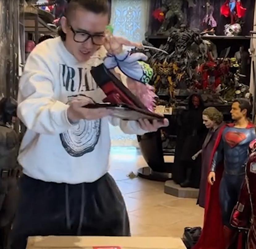 阳台哥买过多少手办,阳台哥500万买手办