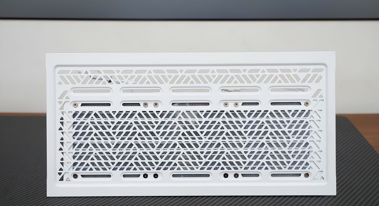 双11装机汇报：13700KF+七彩虹Z790+骨伽天吴T5水冷投入1个W