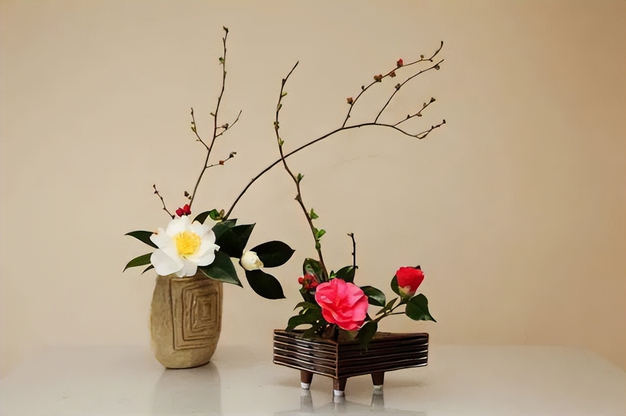 日式插花技法,日式插花的特色及技巧