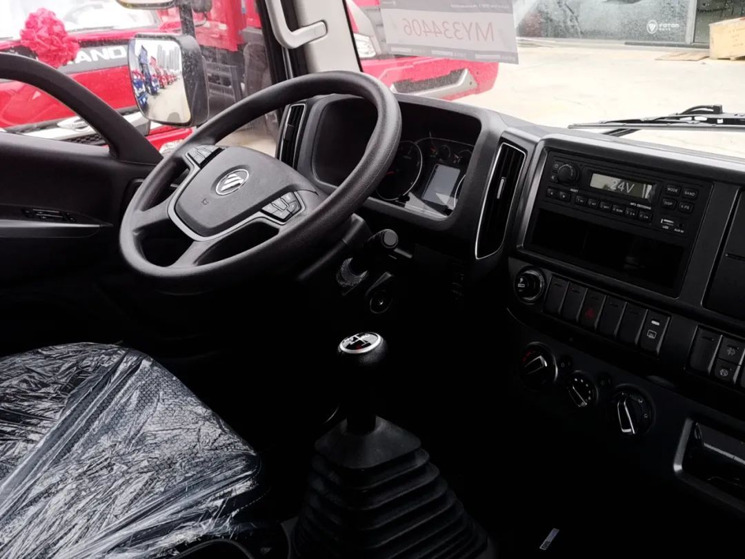 十堰龙信国际汽车城二手车过户,十堰龙信汽车城