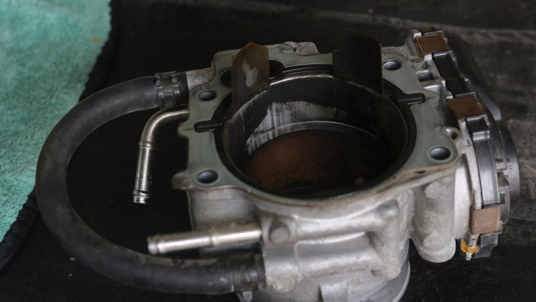 搞了辆“破烂不堪”05年凌志LS430，进厂翻新重造，复活又变新车