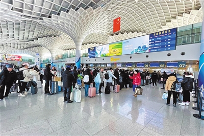 呼伦贝尔机场2021,呼和浩特机场旅客吞吐量