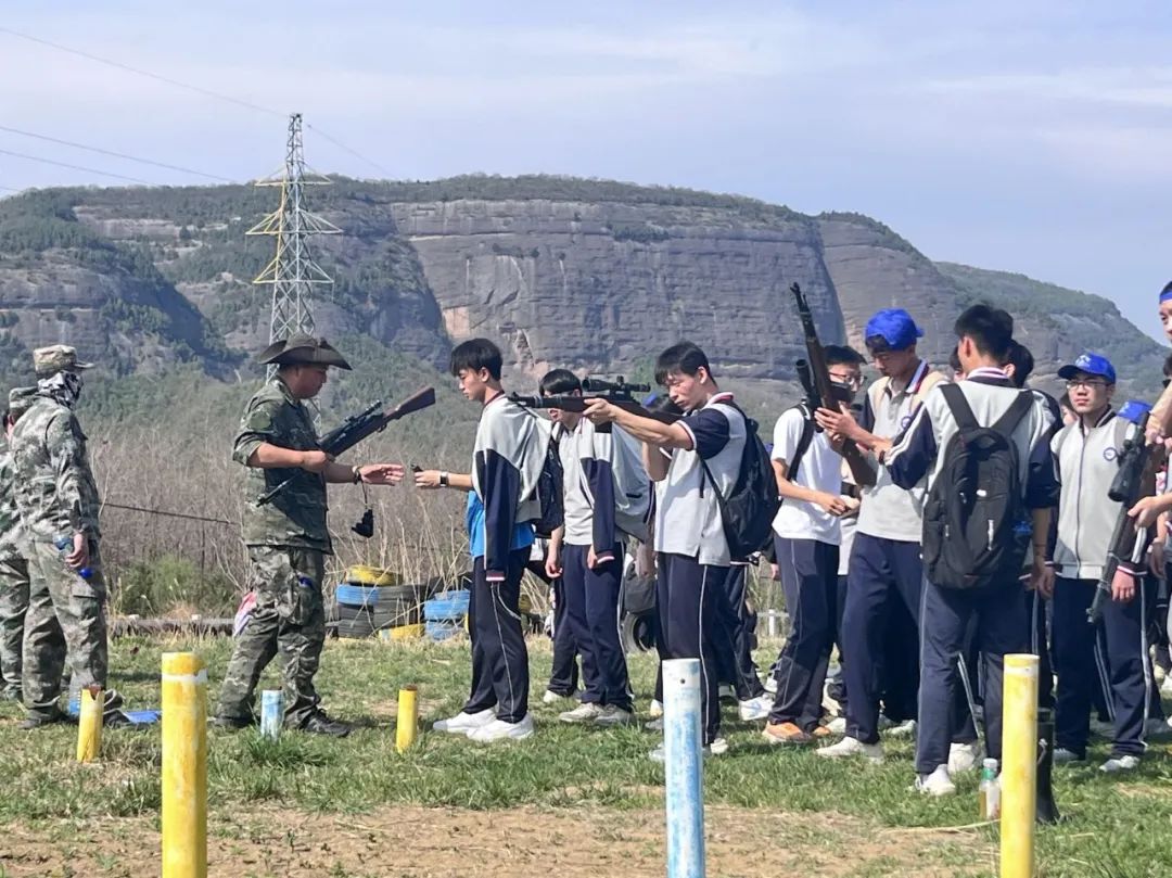 西安市红色研学活动方案,中学红色研学活动