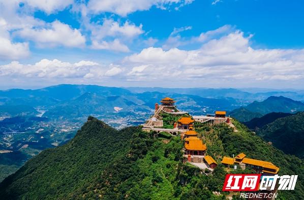 张家界冬季游玩冷吗,张家界温泉旅游攻略