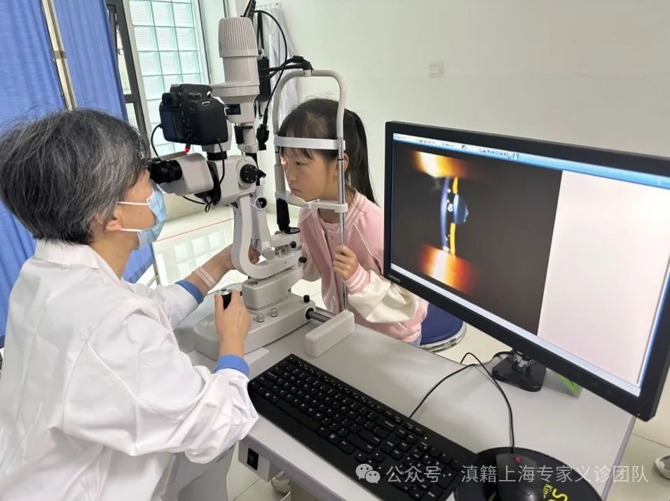 “医”如既往风雨送“爱”上海临床专家队组团来安宁市第一人民医院智力输出纪实