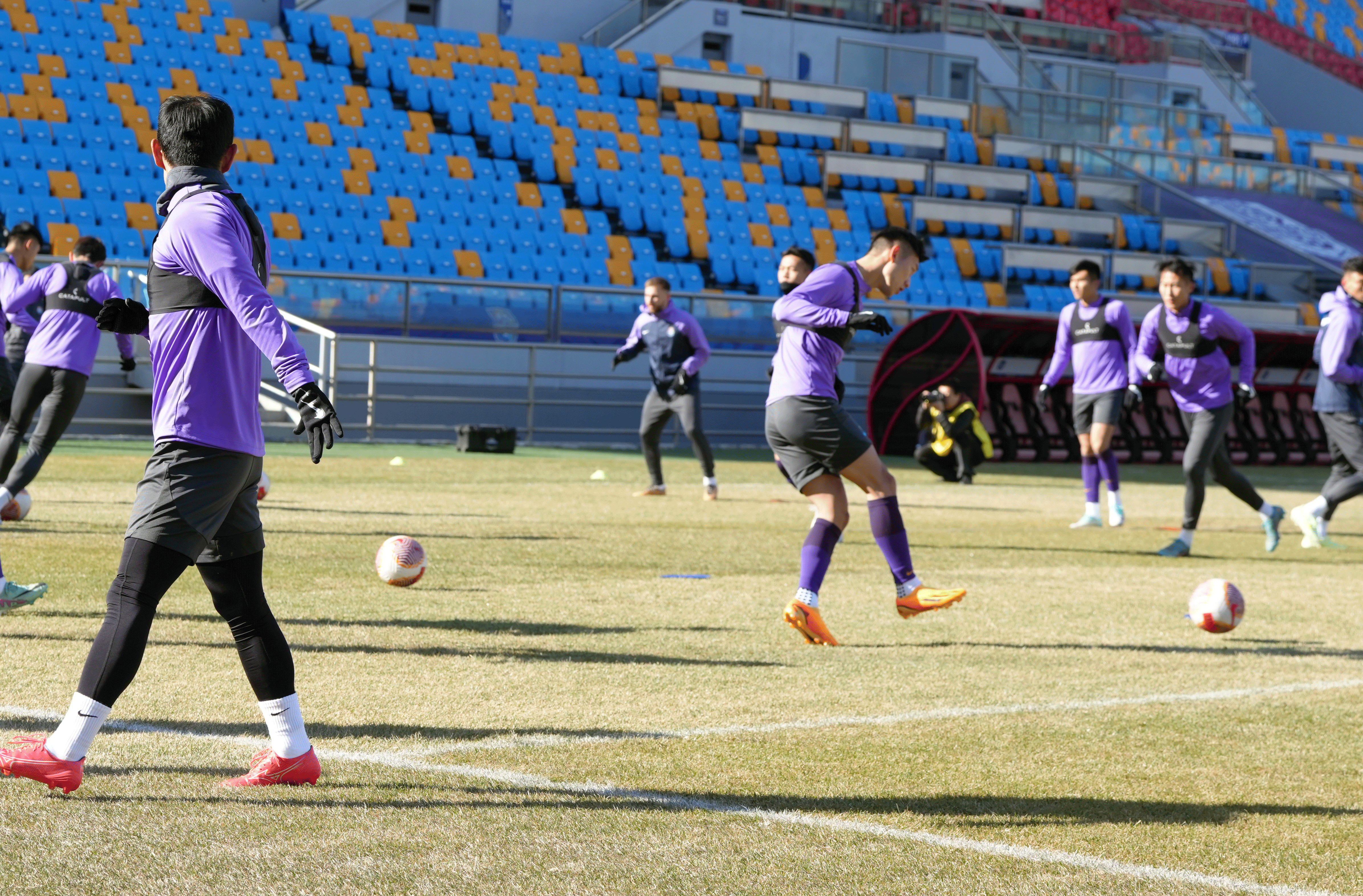 泰达足球场全称,泰达足球场306区