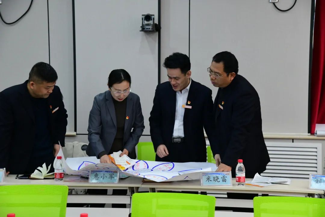 未央区西航三校,陕西未央区西航三校教研活动视频