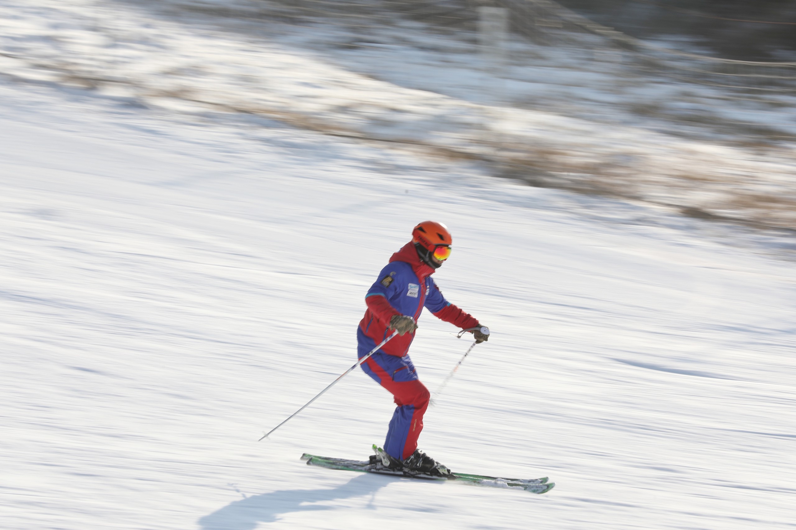 今年冬天怎么玩最全滑雪攻略来了,共赴一场冰雪之约