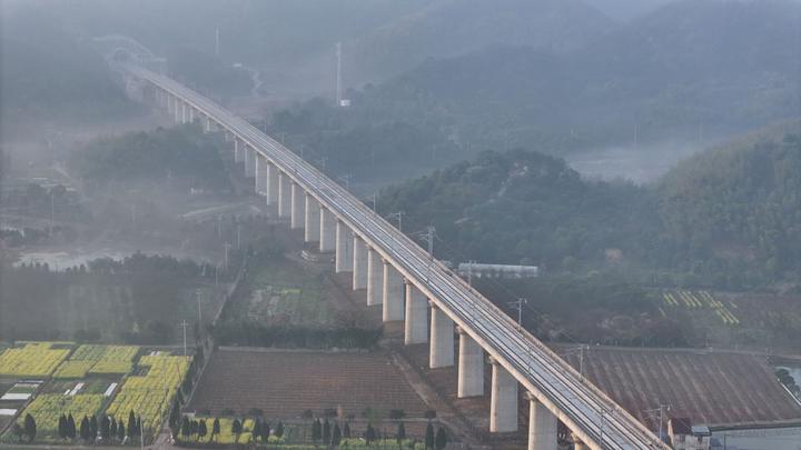 这条时速350公里高铁年内开通，杭州到温州仅需1小时