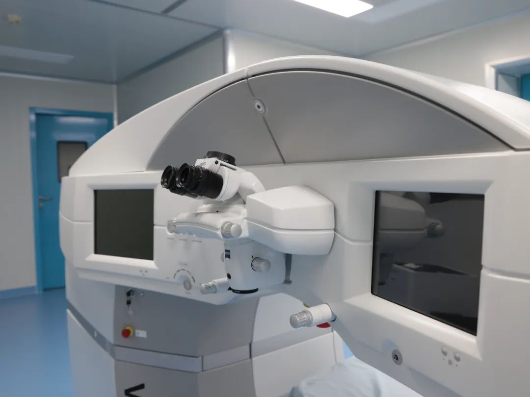 全飞秒smile3.0近视手术,smile近视手术半飞秒