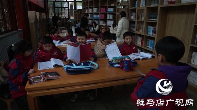 书香清自远繁花满征途什么意思,书香清自远繁花满征途是一本书吗