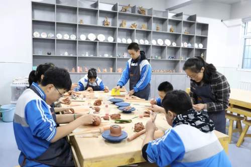 宝鸡市渭滨区新建路中学特色课后服务领跑全区