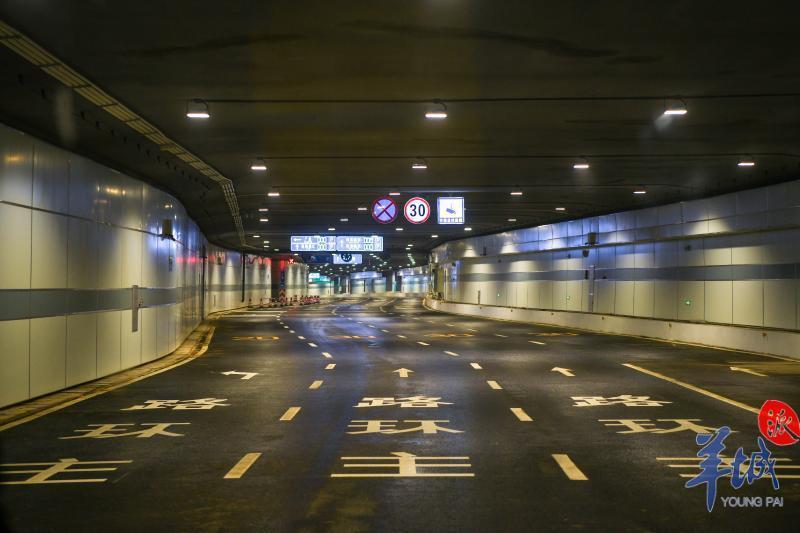三车道单向逆时针循环，番禺万博商务区地下环路开通