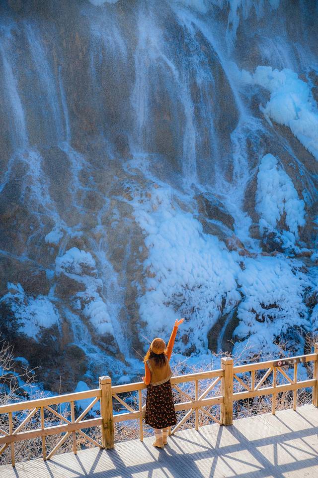 冬日九寨童话世界,九寨沟翠海蓝冰