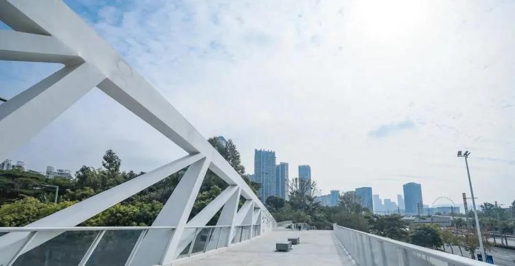 连城达海三位一体，春节期间开放，宝安新地标滨海廊桥抢先看
