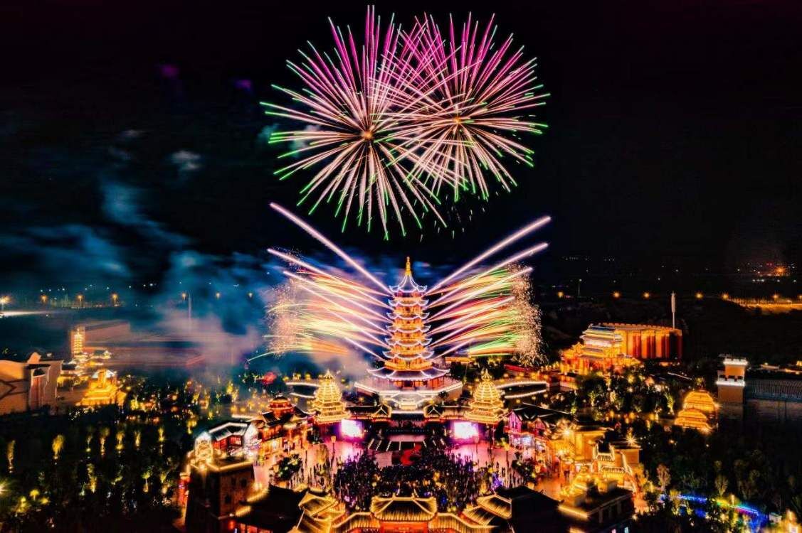 太原方特春节焰火表演时间表,太原方特平安夜焰火表演时间表