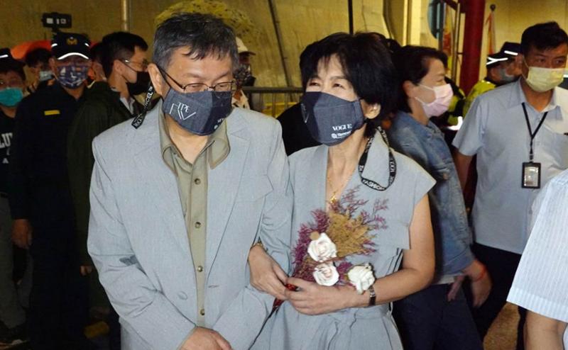 台湾“大选”最新民调曝光柯文哲明确卸任台北市长后积极备战2024、先抢食蓝营选票