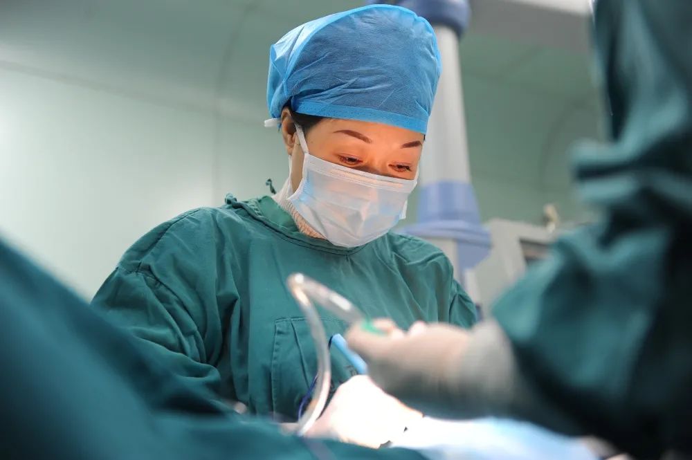 恩施州人民政府表彰先进单位,恩施表彰40人