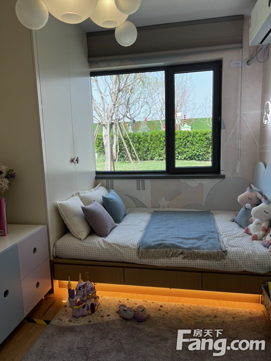 融创西部湾的介绍,融创西部湾最新消息