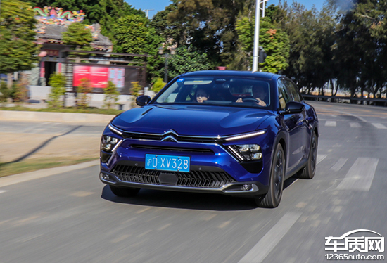 东风雪铁龙凡尔赛c5x优缺点,东风雪铁龙c5凡尔赛试驾