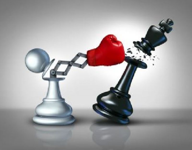 网红券商遭“投资杀”变亏损王，5月开门暴跌13%，220亿券商利润暴增4倍完美逆袭