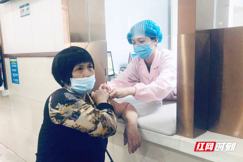 国际爱肤日|中老年人高发带状疱疹，专家建议科学预防