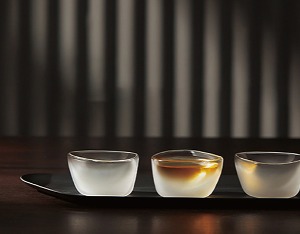 微拍堂比较靠谱的瓷器卖家,递表港交所