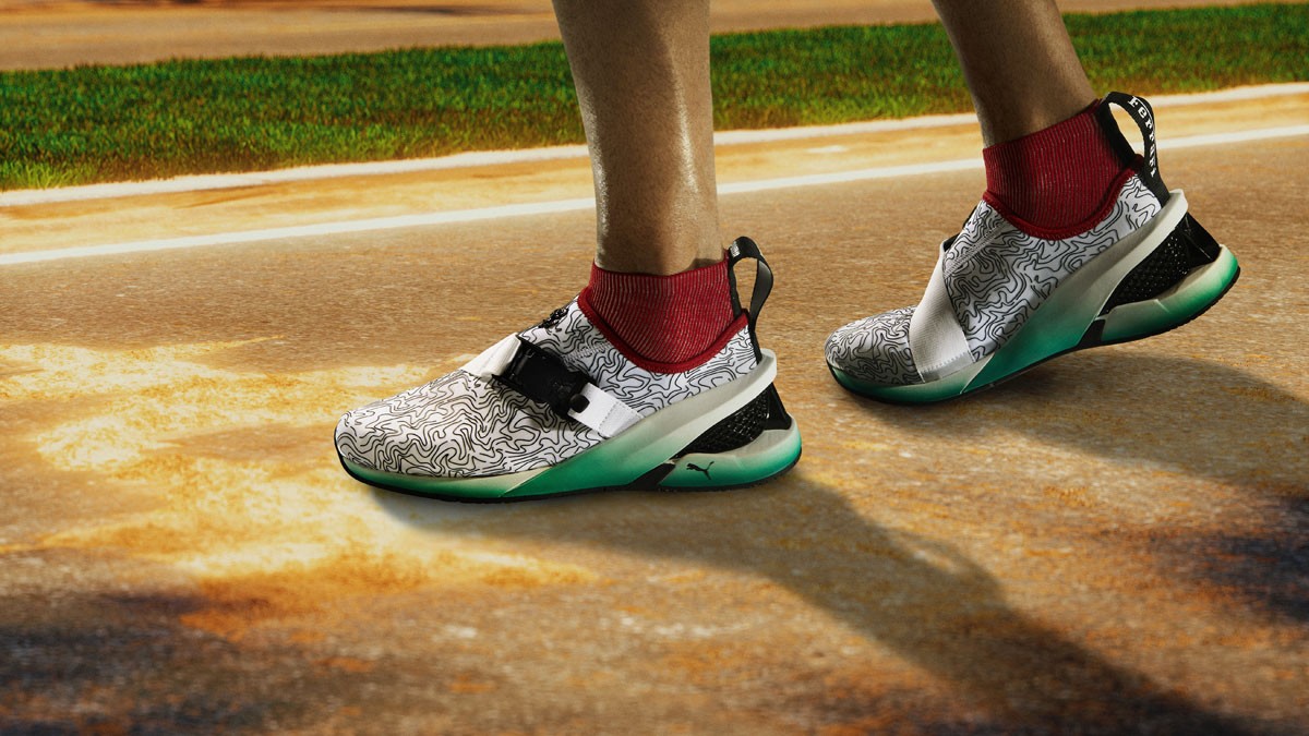 开法拉利穿什么鞋,开法拉利穿布鞋