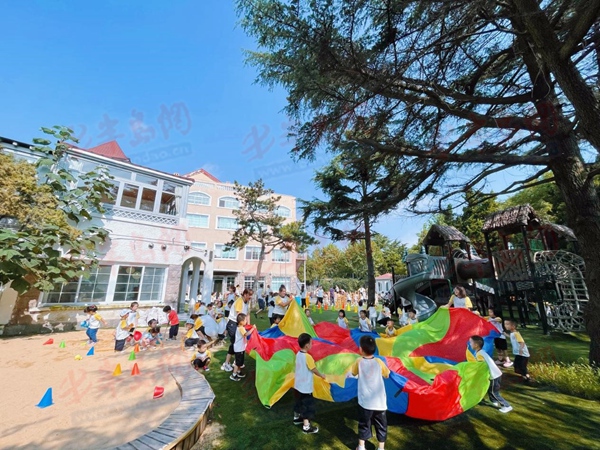 楂樿川閲忕殑鍥湰鏁欏鐮斾慨娲诲姩,浼樿川鍥湰璇剧▼