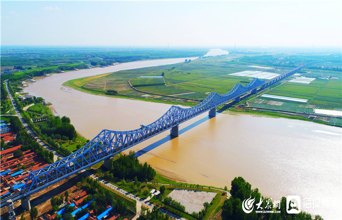 游龙居看十里锦绣龙居湾