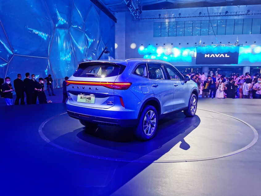 哈弗h6混动14.98万,14款哈弗h61.5t手动现在多少钱