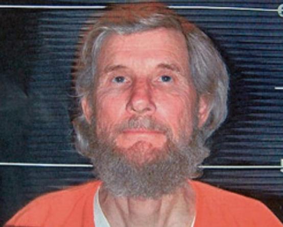 外媒起底一美国末日*教邪**：怂恿信徒自杀，*虐性**未成年少女