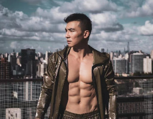 被辛巴点名曾卖假燕窝,刘畊宏致歉:先前合作方选品不严