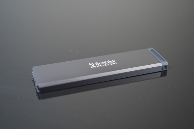 闪迪固态硬盘内部结构,闪迪大师固态硬盘评测