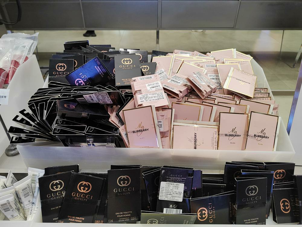 锐调查|“小样上位记”：美妆“赠品”“样品”变商品，“小样经济”卷向何方？