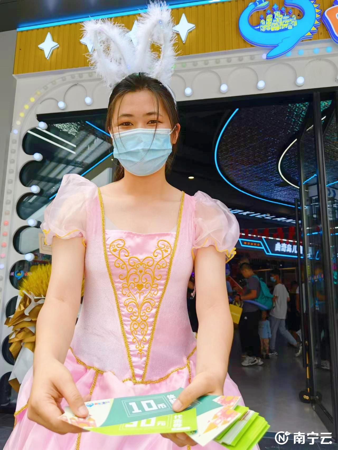 深圳沙井艺展中心跟杉杉奥特莱斯,深圳沙井杉杉奥特莱斯