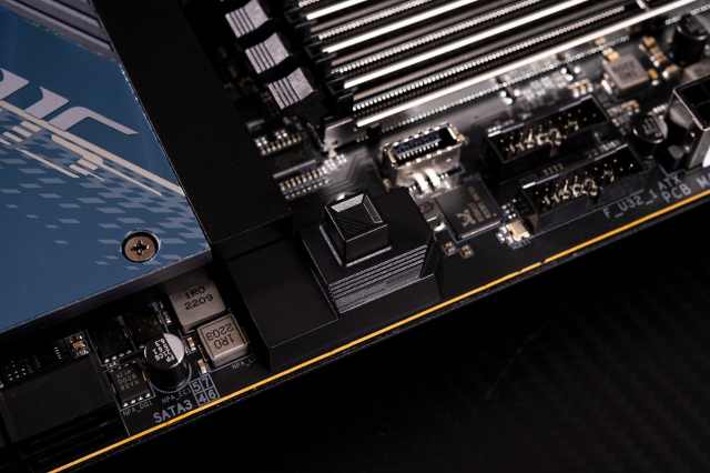 技嘉z790aorus小雕测评,技嘉z790aorusmaster评测