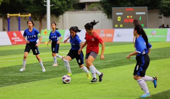 西甲联赛足球选手入场,足球联赛西甲