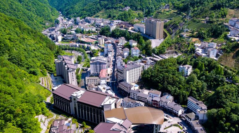 苦练内功提升服务能力,神农架旅游服务