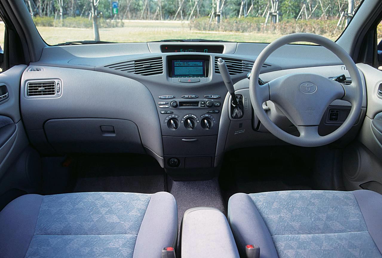 颜值大涨,6.7s破百,新一代普锐斯登场!这台混动车鼻祖又要称霸