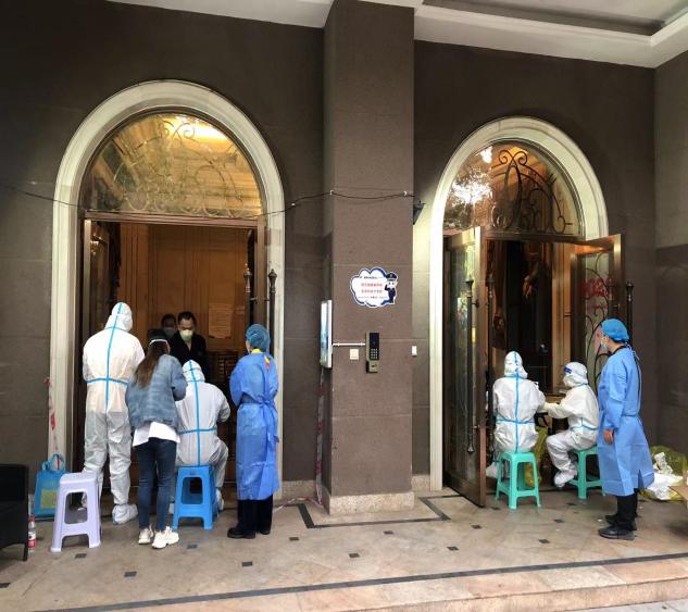 ​天骄：“疫”张服务清单引来业主投喂一场爱的双向奔赴