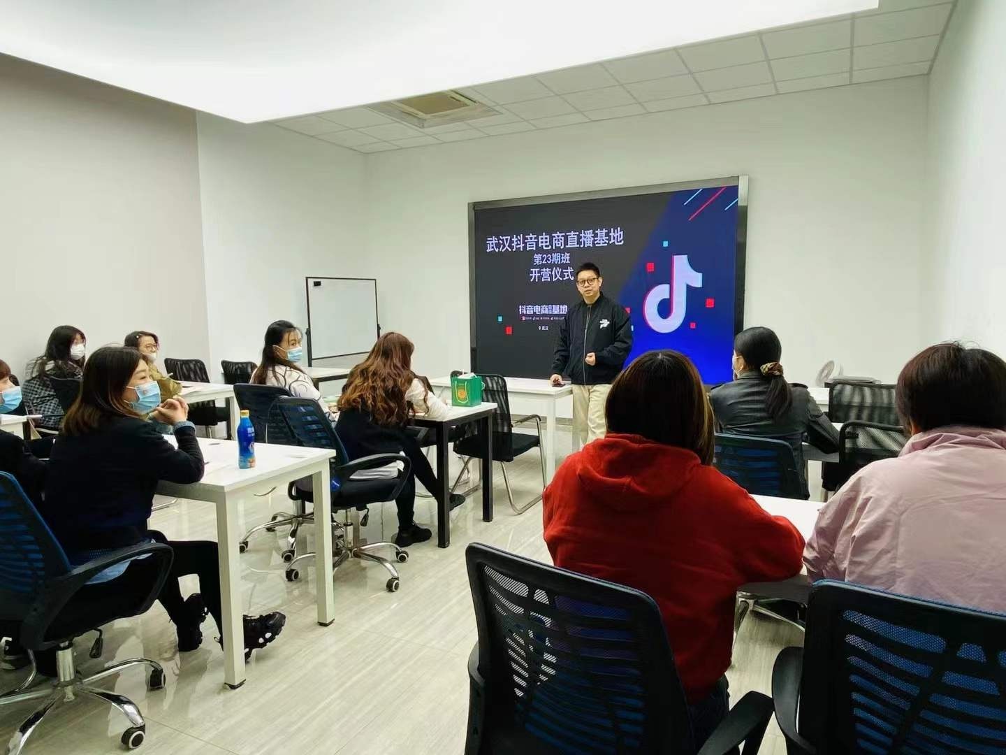 武汉的电商发展得怎样,武汉电商行业的发展前景